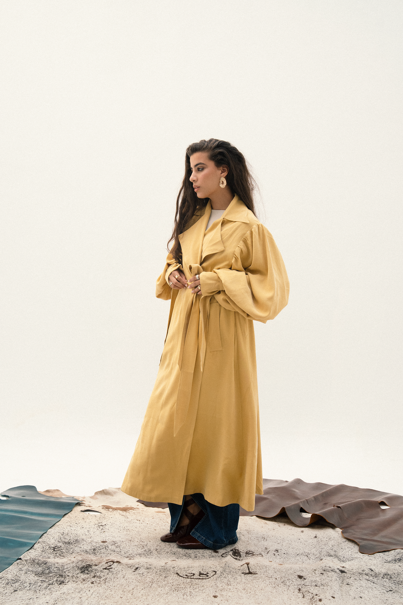 QUELLA COAT IN YELLOW