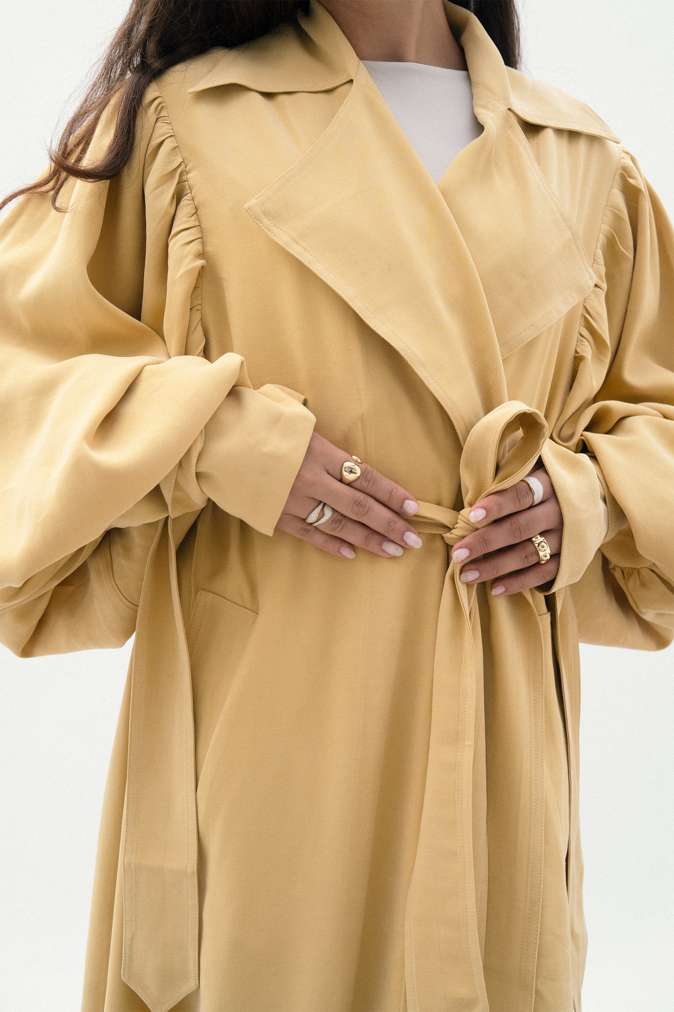 QUELLA COAT IN YELLOW