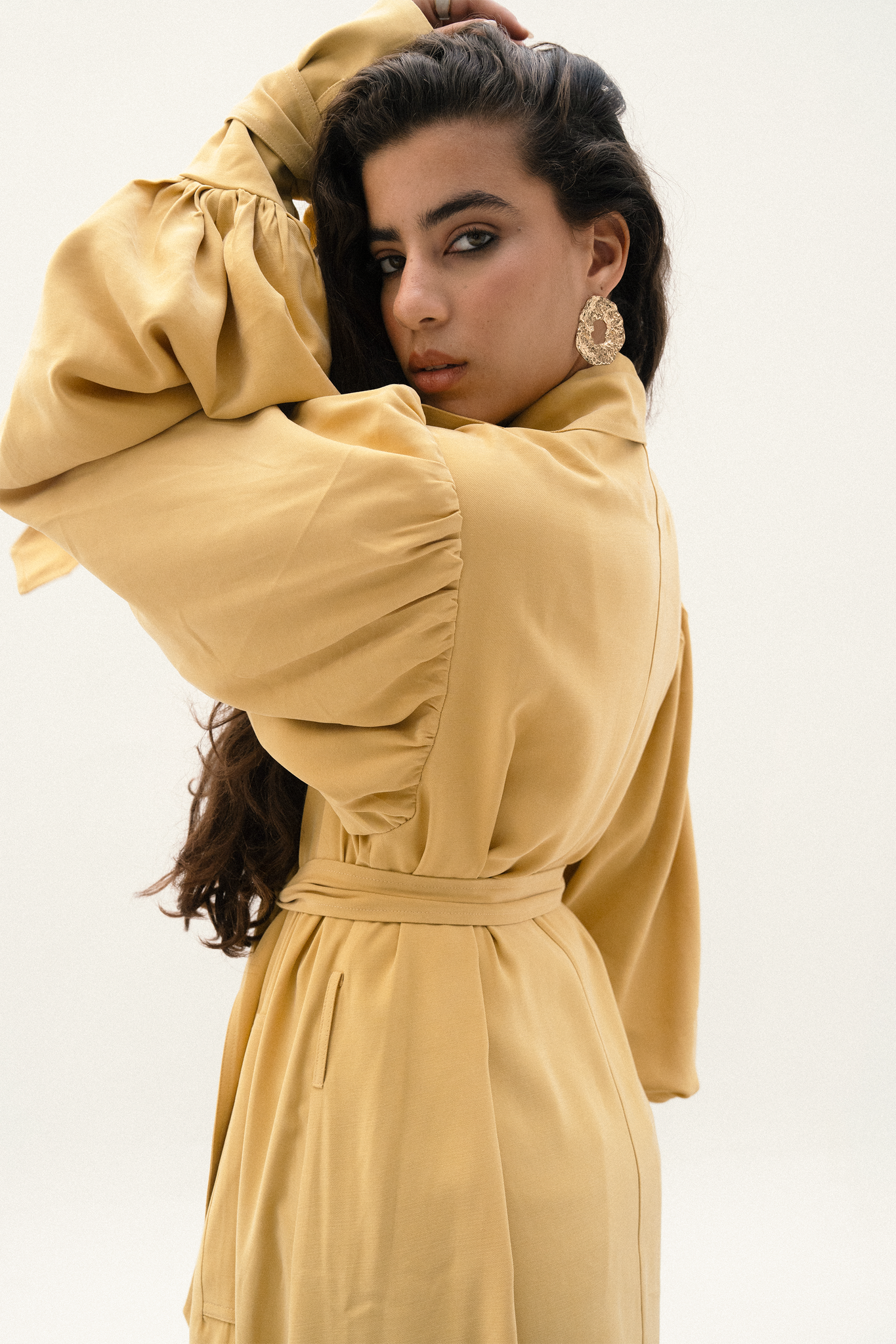 QUELLA COAT IN YELLOW
