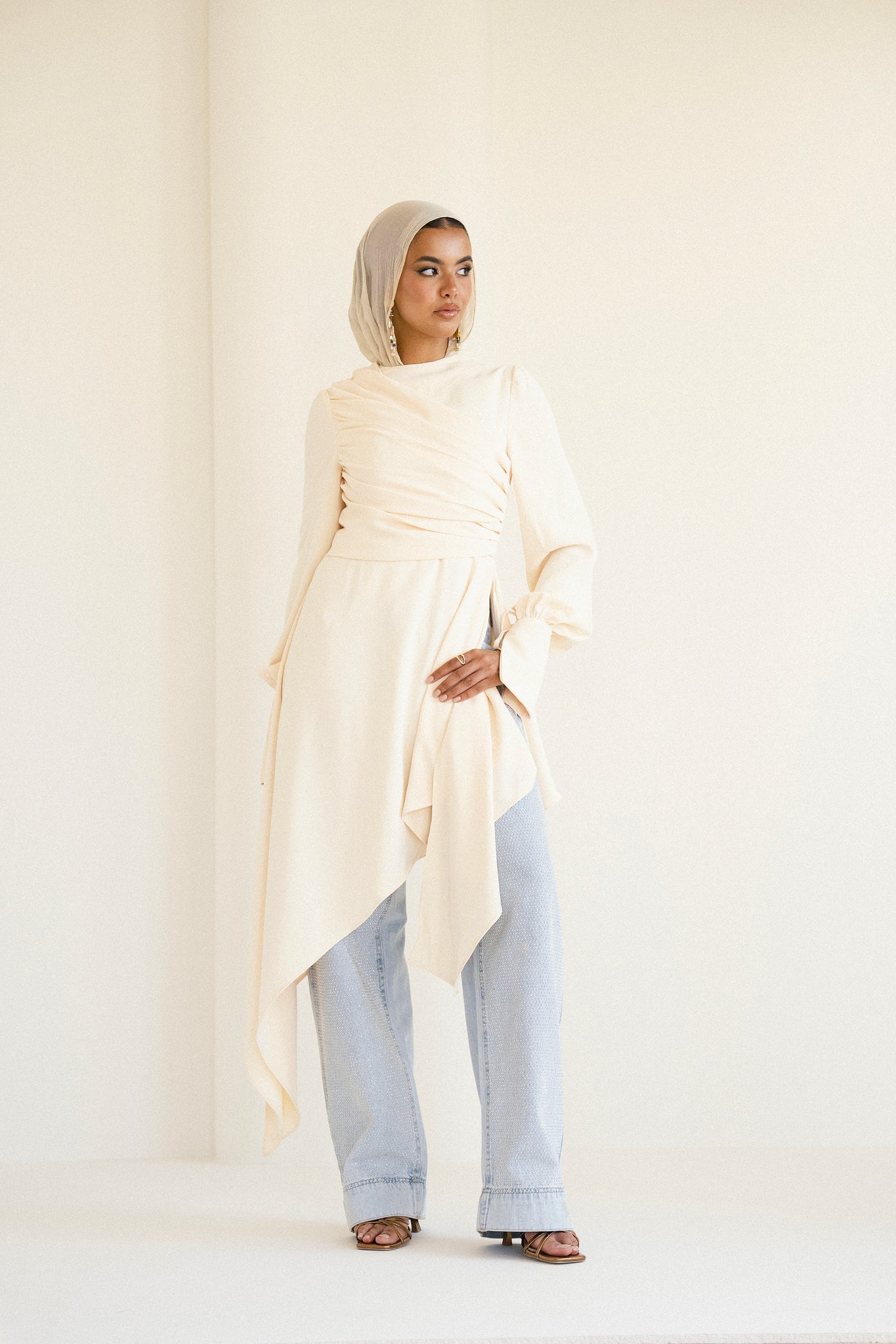 KYMA TOP IN BUTTER CREAM