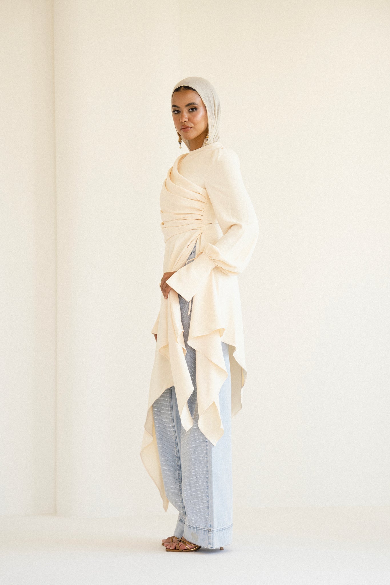 KYMA TOP IN BUTTER CREAM